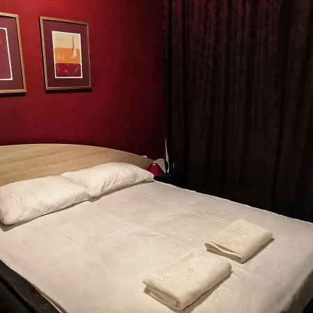 Deluxe Apartament *